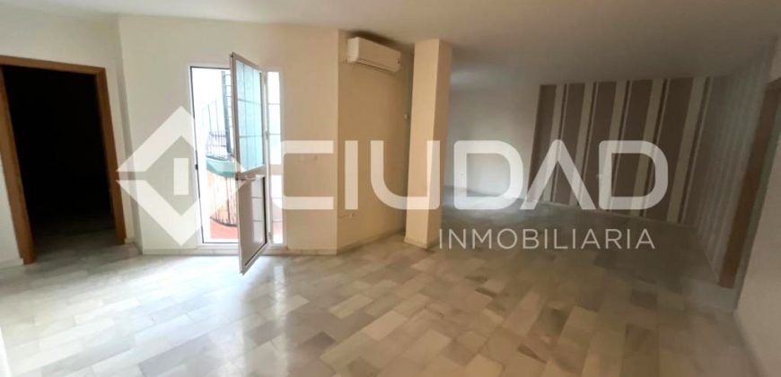 Piso en C/ Ancha – CENTRO