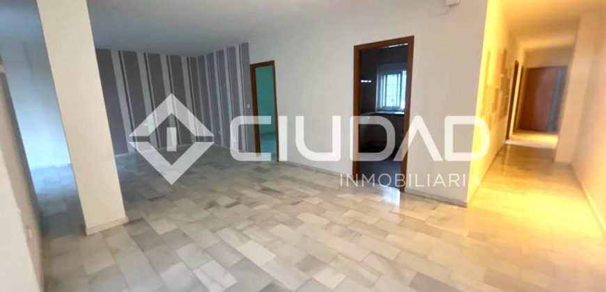 Piso en C/ Ancha – CENTRO
