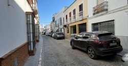 Amplio piso en el centro con 3 habitaciones