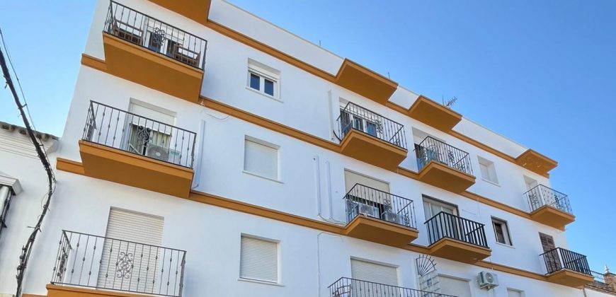 🏠 Estupendo piso reformado en el centro, frente al Ayuntamiento