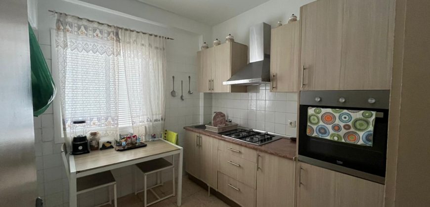 Amplio piso en el centro con 3 habitaciones