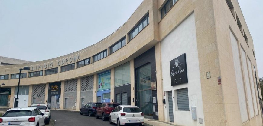 Plaza de garaje – Bormujos, Edificio Domo