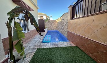 RESERVADO EN LAS CARRASCOSAS, LEBRIJA!