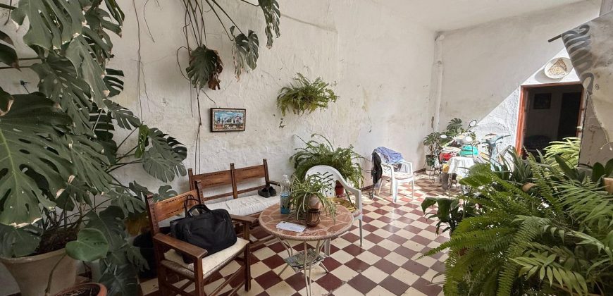 Rebajado Casa unifamiliar en venta en pleno centro de Lebrija – Zona Cuatro Cantillos
