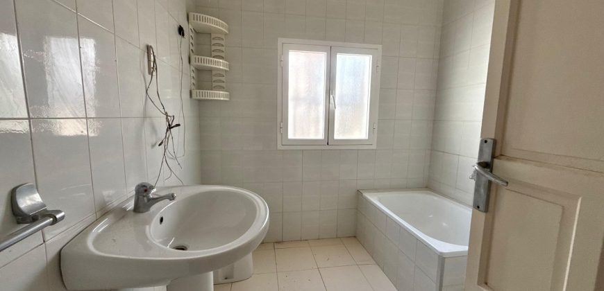 Rebajado Casa unifamiliar en venta en pleno centro de Lebrija – Zona Cuatro Cantillos