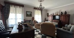 IMPRESIONANTE VIVIENDA ZONA SEMI CENTRO.