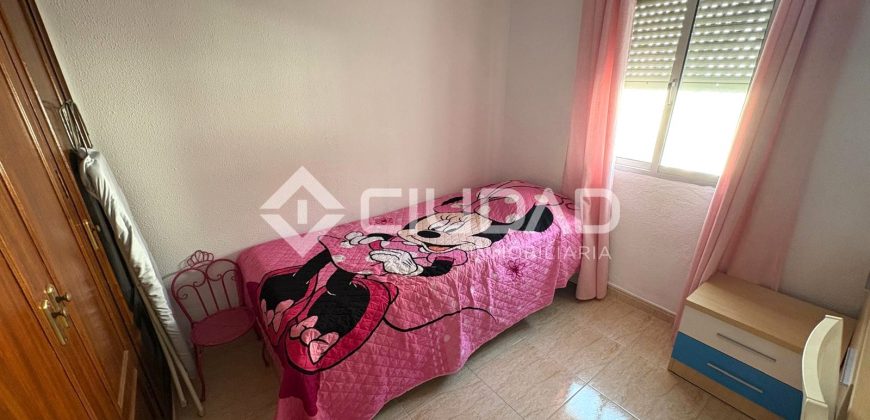 Casa adosada con 2 patios en El Palmar