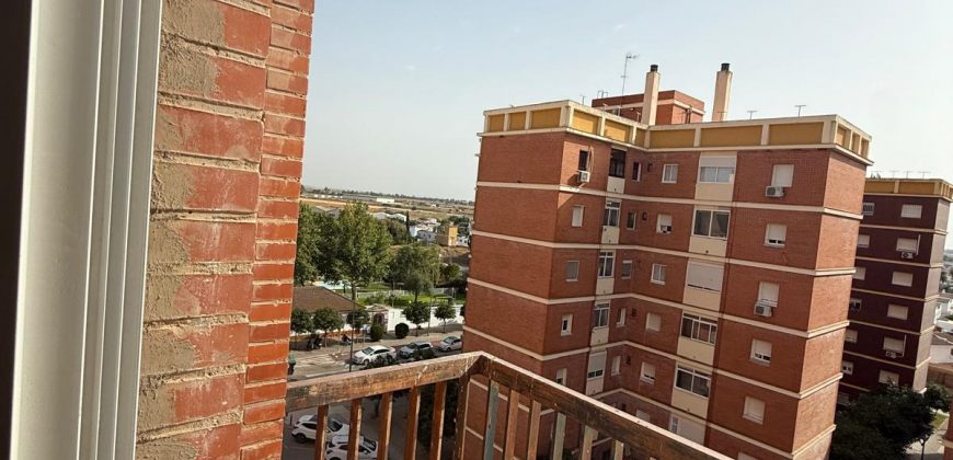 PISO LOS MILITARES