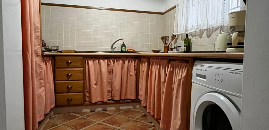 CASA CON VIVIENDA INDEPENDIENTE EN PLANTA BAJA – PLANTA ALTA POR TERMINAR EN ZONA CENTRO