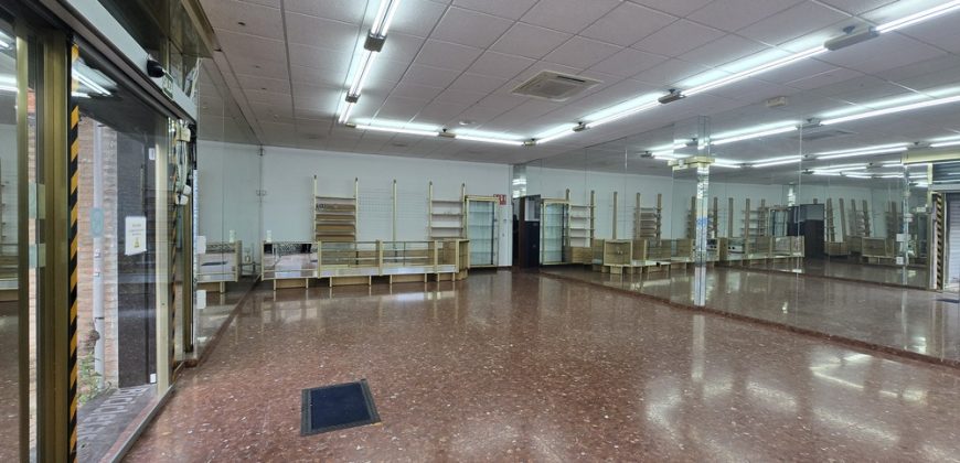 Local Comercial Venta en Mairena del Aljarafe.