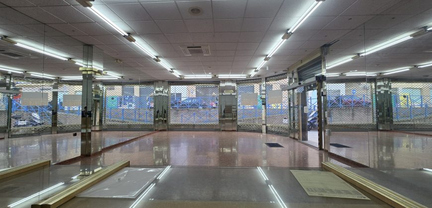 Local Comercial Venta en Mairena del Aljarafe.