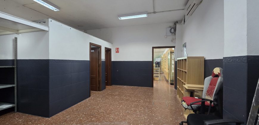 Local Comercial Venta en Mairena del Aljarafe.