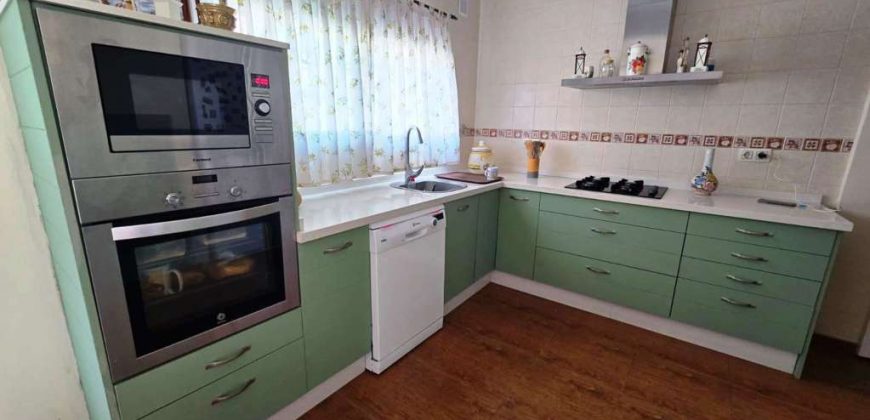 Chalet pareado – Gines