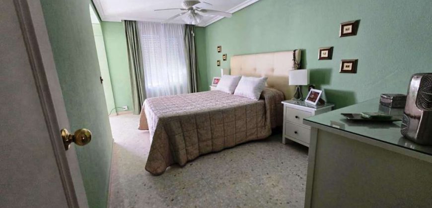 Chalet pareado – Gines