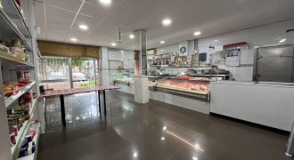 Local Comercial con opción de traspaso en Mairena del Aljarafe.