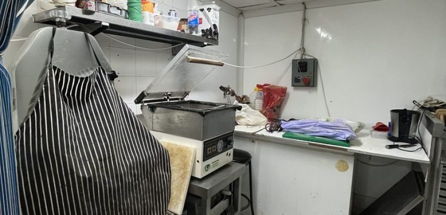 Local Comercial con opción de traspaso en Mairena del Aljarafe.
