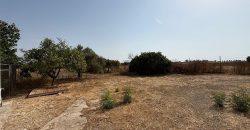 Casa rústica con terreno en venta en Lebrija