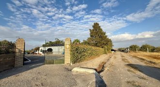 Finca rústica en venta – Zona Los Naranjos, Lebrija