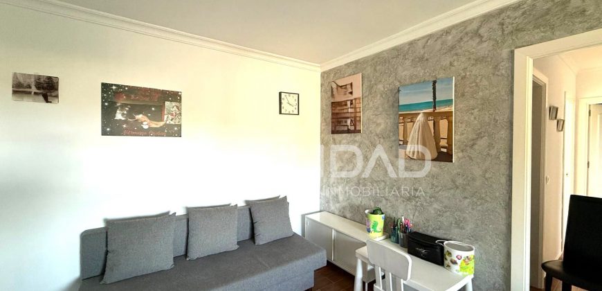 Piso de 3 habitaciones en El Pino – Plaza de Toros