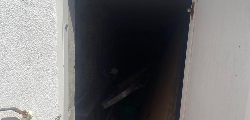 ESTUDIO RECIEN REFORMADO EN ZONA ALAMEDA.-