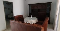 CASA EN VENTA EN CALLE DE LOS GUARNICIONEROS DE MORON DE LA FRONTERA.-