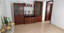 CASA EN VENTA EN CALLE DE LOS GUARNICIONEROS DE MORON DE LA FRONTERA.-