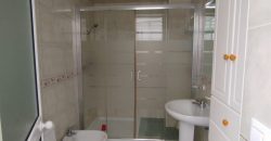 CASA EN VENTA EN CALLE DE LOS GUARNICIONEROS DE MORON DE LA FRONTERA.-
