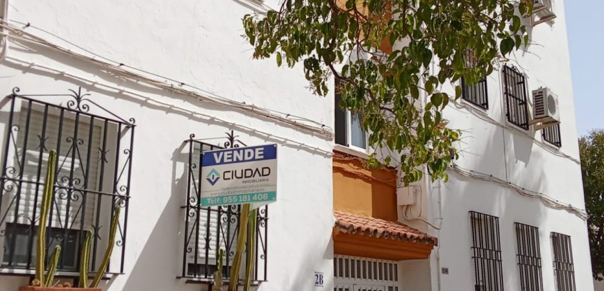 OPORTUNIDAD DE PISO EN ZONA PUERTA SEVILLA.-