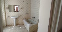 CASA PARA REFORMAR EN CALLE OSUNA DE MORON DE LA FRONTERA.-