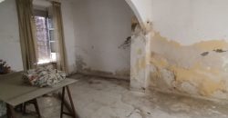 CASA PARA REFORMAR EN CALLE OSUNA DE MORON DE LA FRONTERA.-