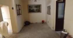 CASA PARA REFORMAR EN CALLE OSUNA DE MORON DE LA FRONTERA.-
