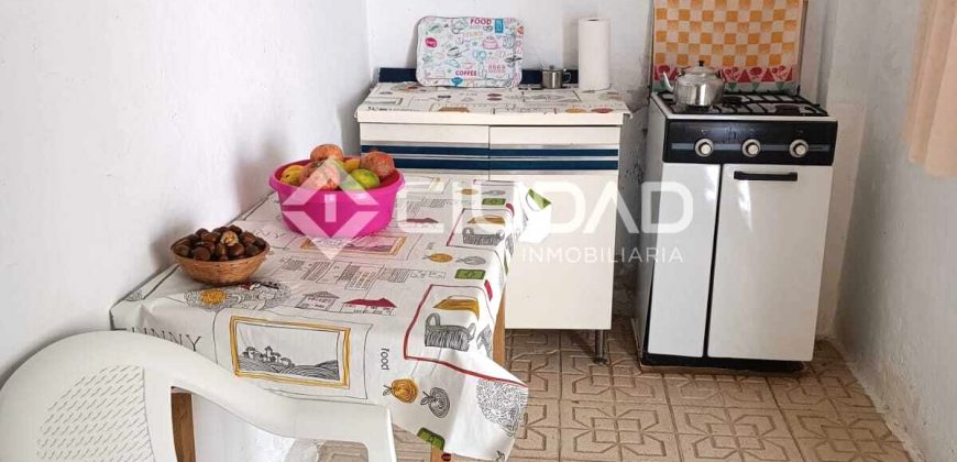 Casa – Solar en Av. Las Piletas (Urbano)