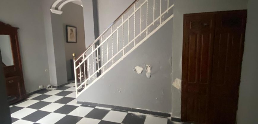 CASA EN CALLE JUAN DE PALMA.- ZONA LA CARRERA EN MORON DE LA FRA.