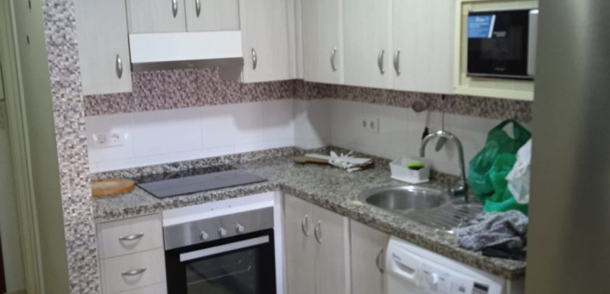 OPORTUNIDAD DE PISO EN ZONA PUERTA SEVILLA.-
