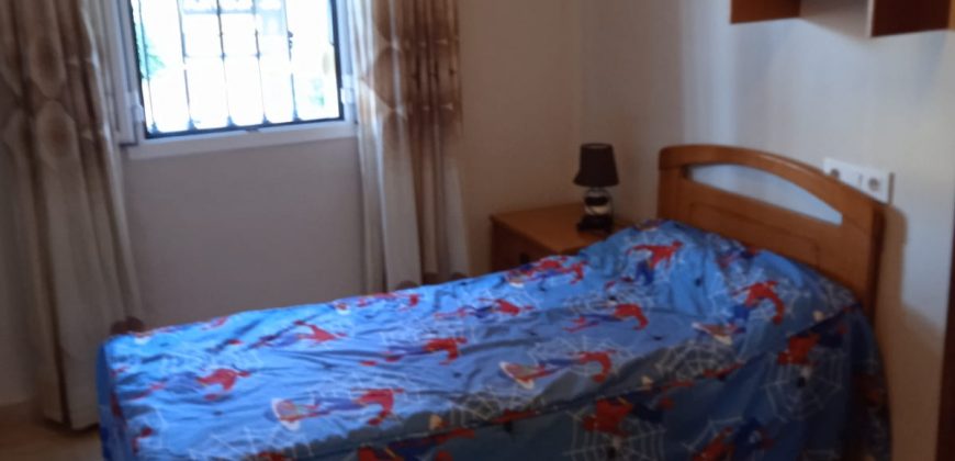 OPORTUNIDAD DE PISO EN ZONA PUERTA SEVILLA.-