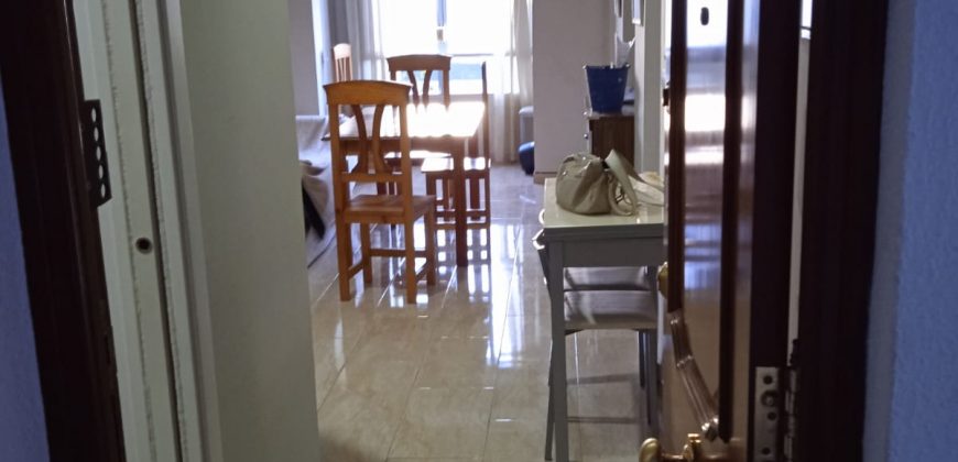 OPORTUNIDAD DE PISO EN ZONA PUERTA SEVILLA.-