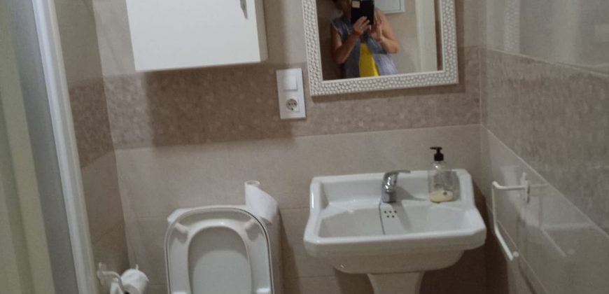 OPORTUNIDAD DE PISO EN ZONA PUERTA SEVILLA.-