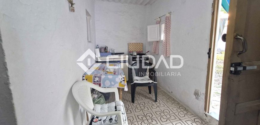 Casa – Solar en Av. Las Piletas (Urbano)