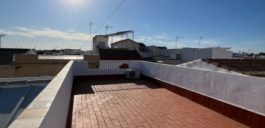 CASA LISTA PARA ENTRAR A VIVIR EN FUENTES DE ANDALUCÍA