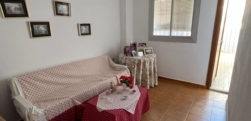 CASA LISTA PARA ENTRAR A VIVIR EN FUENTES DE ANDALUCÍA