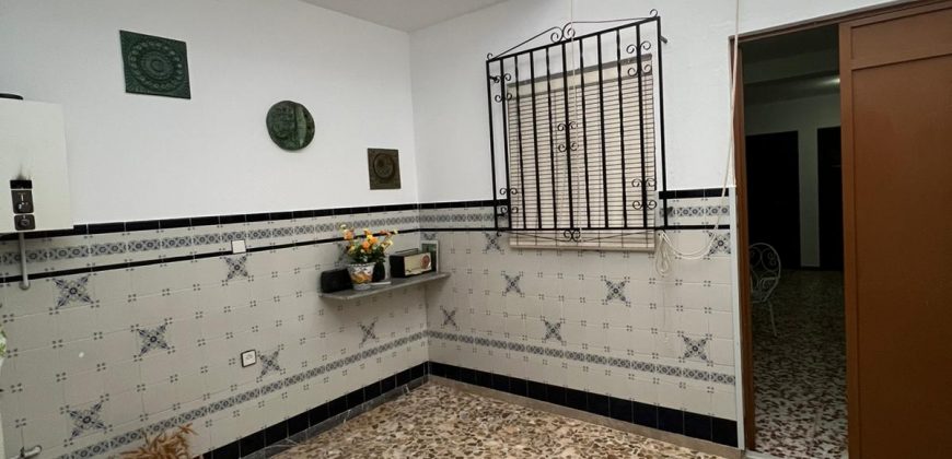 CASA LISTA PARA ENTRAR A VIVIR EN FUENTES DE ANDALUCÍA