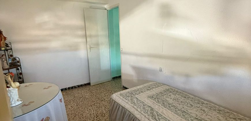 GRAN OPORTUNIDAD DE VIVIENDA EN CALLE HUNDIDERO!! MORON DE LA FRA.-