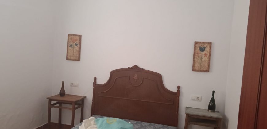 IMPRESIONANTE FINCA SITUADA EN EL POBLADO DE EL ALGARABEJO.- CTRA. MORON – PRUNA