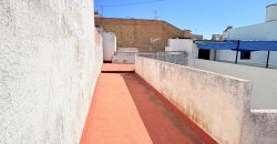 CASA PARA REFORMAR EN CALLE VEREDA ANCHA DE MORON DE LA FRA.