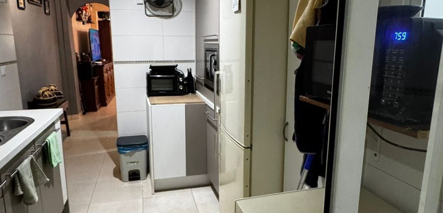 ENCANTADORA CASA UBICADA EN CALLE PUEBLA DE CAZALLA.- MORON DE LA FRA.