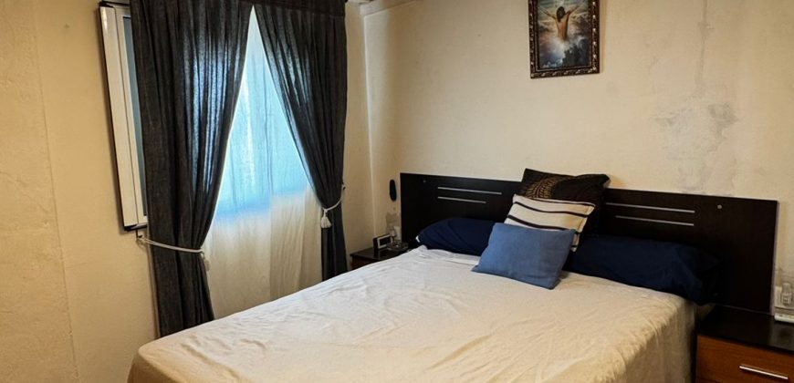ENCANTADORA CASA UBICADA EN CALLE PUEBLA DE CAZALLA.- MORON DE LA FRA.