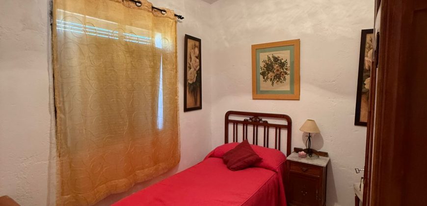 MAGNIFICA FINCA EN VENTA.- POBLADO EL ALGARABEJO.- MORON DE LA FRA.