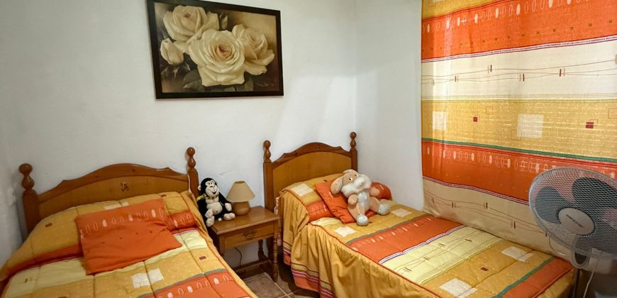 MAGNIFICA FINCA EN VENTA.- POBLADO EL ALGARABEJO.- MORON DE LA FRA.