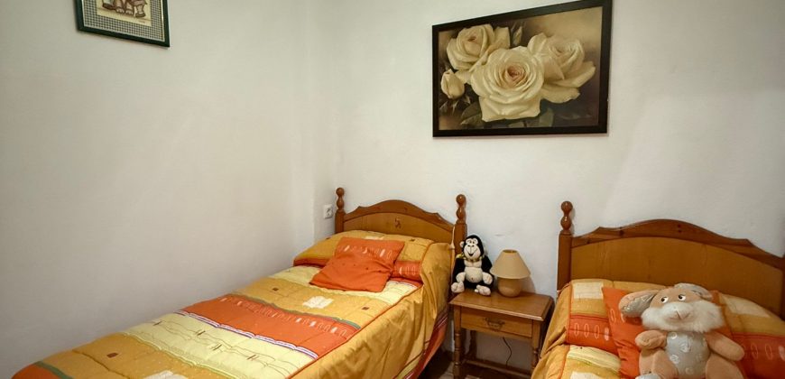 MAGNIFICA FINCA EN VENTA.- POBLADO EL ALGARABEJO.- MORON DE LA FRA.