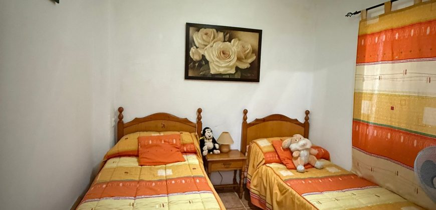 MAGNIFICA FINCA EN VENTA.- POBLADO EL ALGARABEJO.- MORON DE LA FRA.